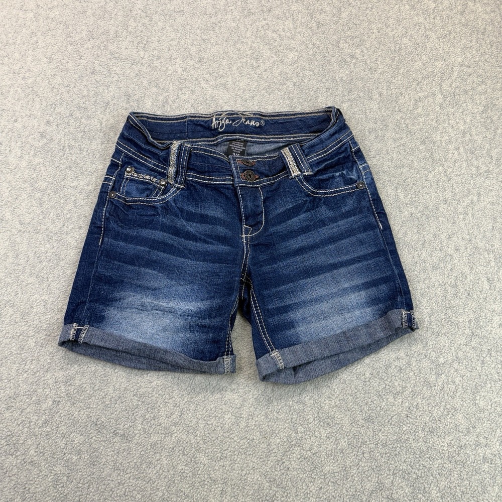 Ariya Jeans Women's Denim Cuffed Shorts Size 3/4 Dark Wash